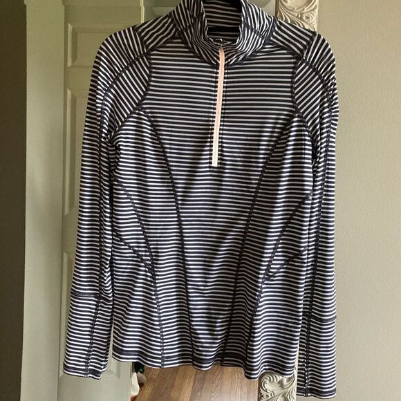 Zella Women’s small 1/4 Zip long sleeve pullover jacket - gray & white striped! - Picture 1 of 9